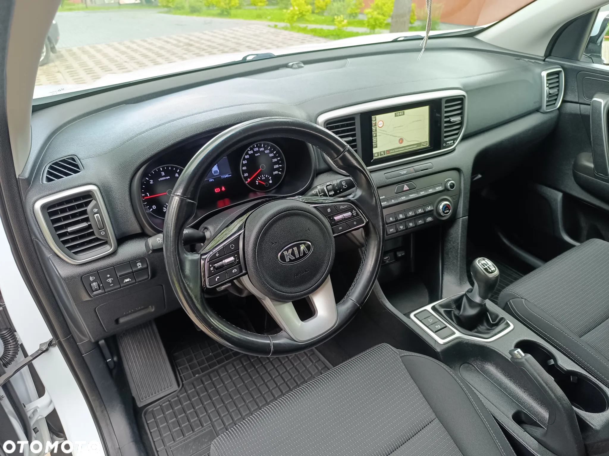 Kia Sportage 1.6 CRDI Black Edition Plus 2WD - 26