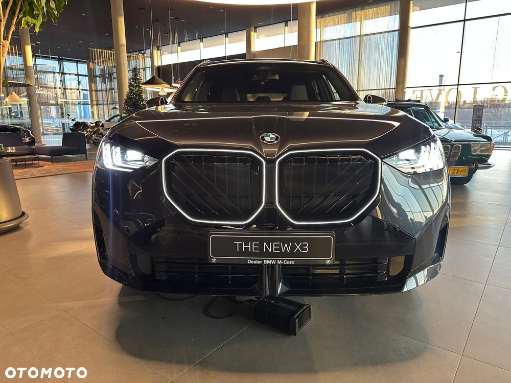 BMW X3 20 xDrive - 9