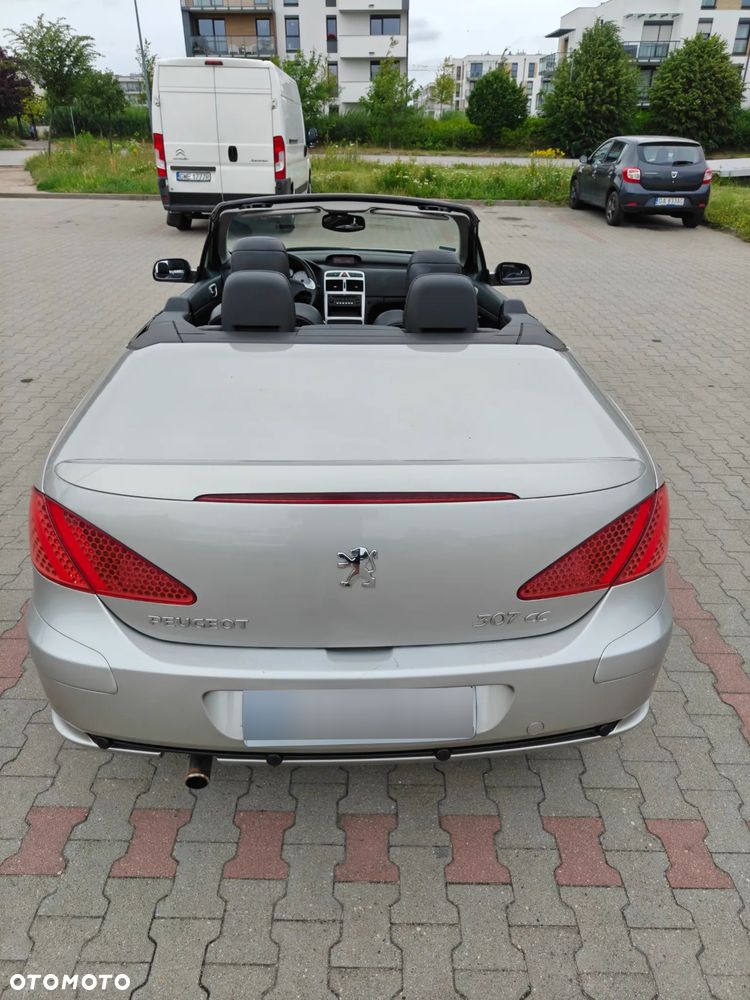 Peugeot 307 CC 2.0 Intense - 23