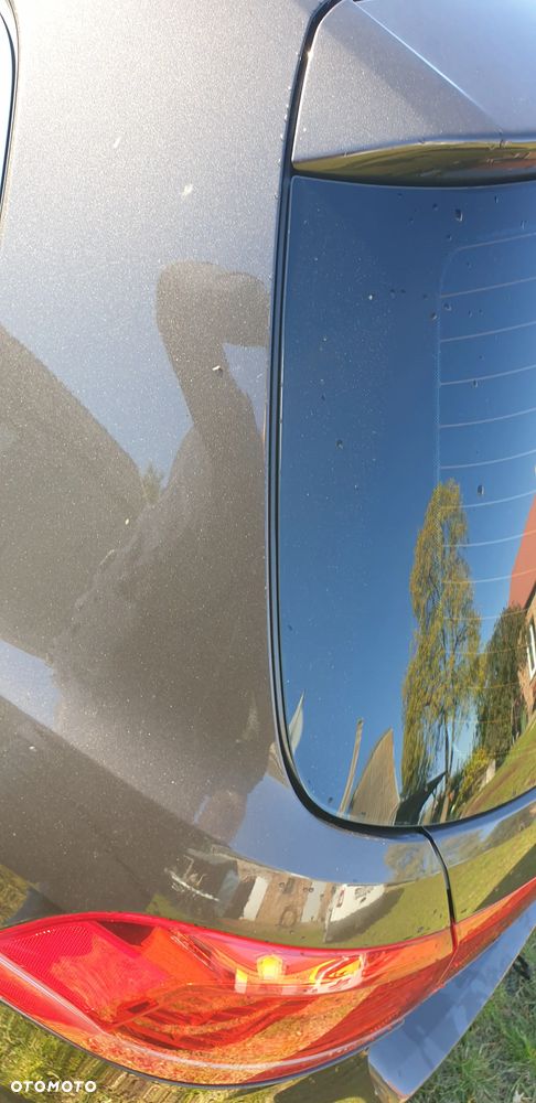 Volkswagen Passat 2.0 TDI Trendline - 17