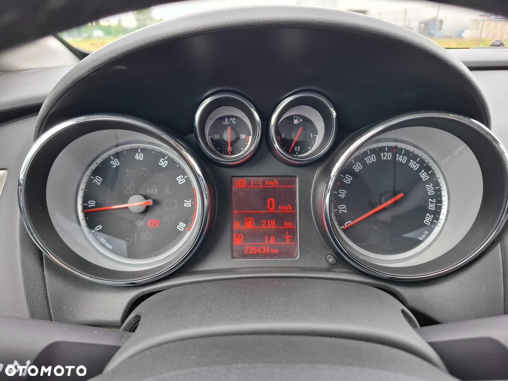 Opel Astra - 6