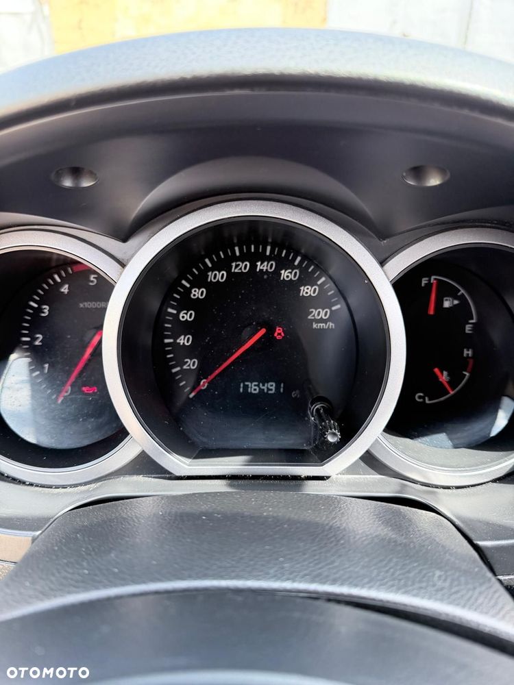 Suzuki Grand Vitara 1.9 DDiS - 15