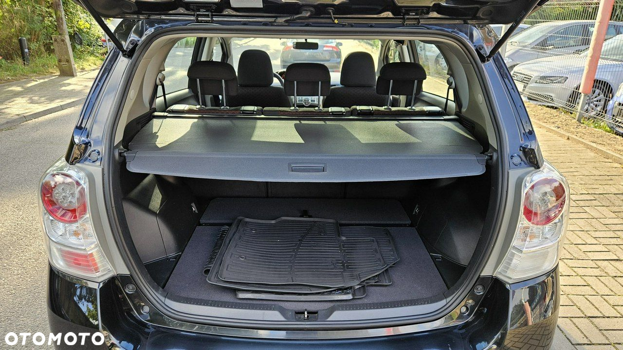 Toyota Verso 1.8 5-Sitzer Life - 26