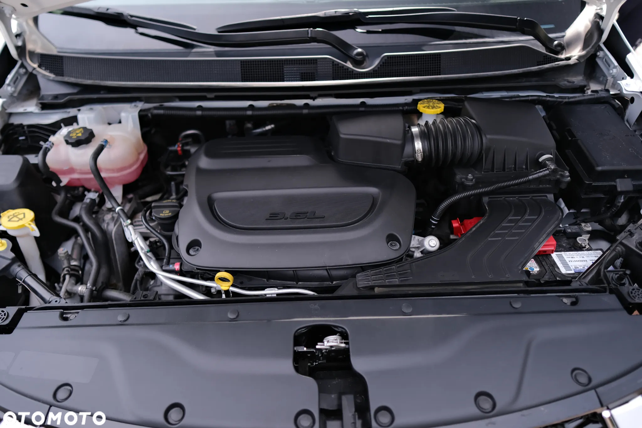 Chrysler Pacifica - 37