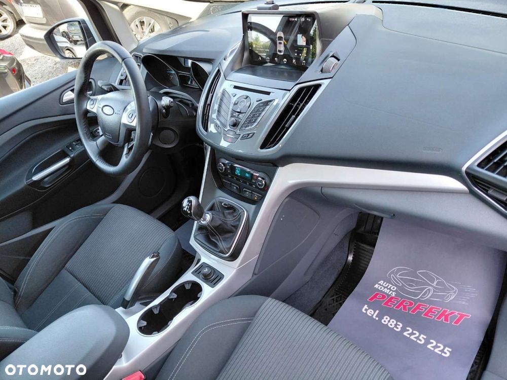 Ford Grand C-MAX - 15