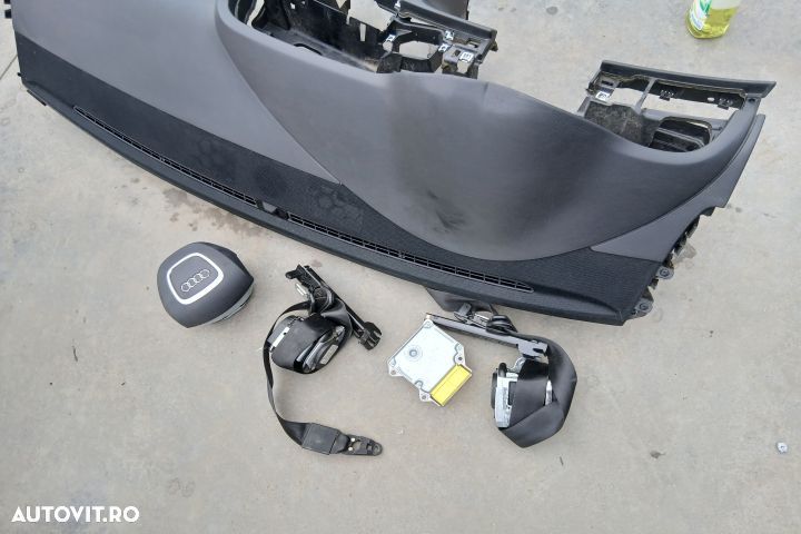 Kit airbag cu plansa de bord 4F0959655B 4F0880201AS 4F0857705 4F08577 - 2