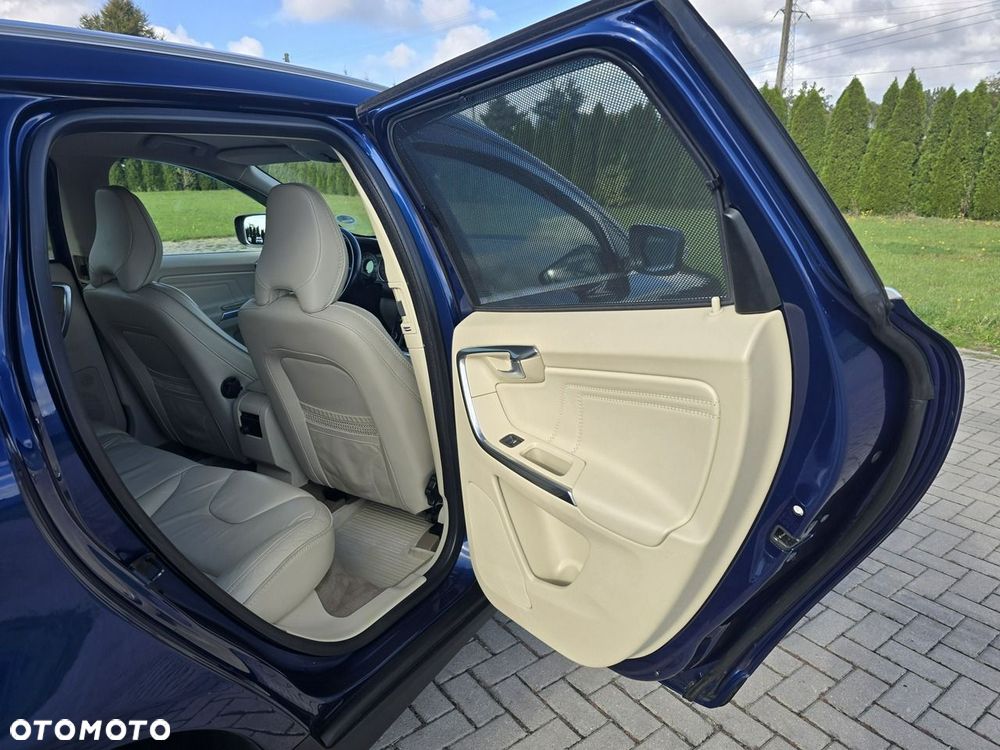 Volvo XC 60 - 28