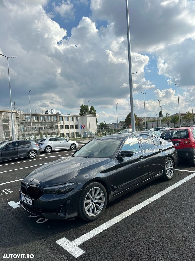 BMW Seria 5 520d AT MHEV - 17