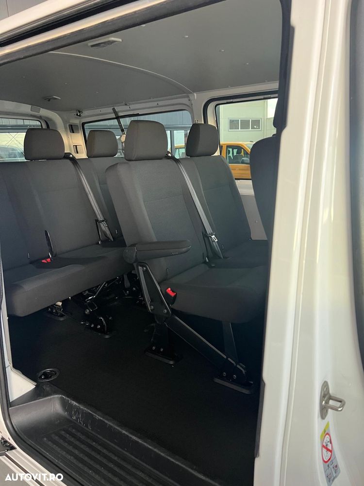 Volkswagen Transporter 2.0 TDI 110 kW KR Comfortline DSG 4M - 16