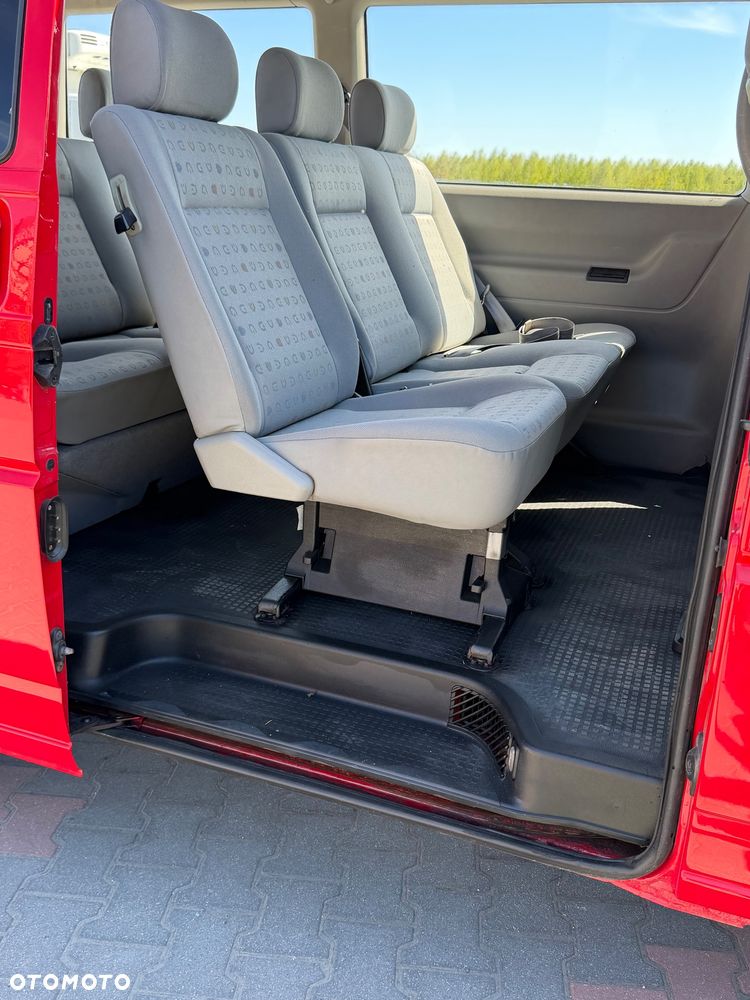 Volkswagen Transporter - 9