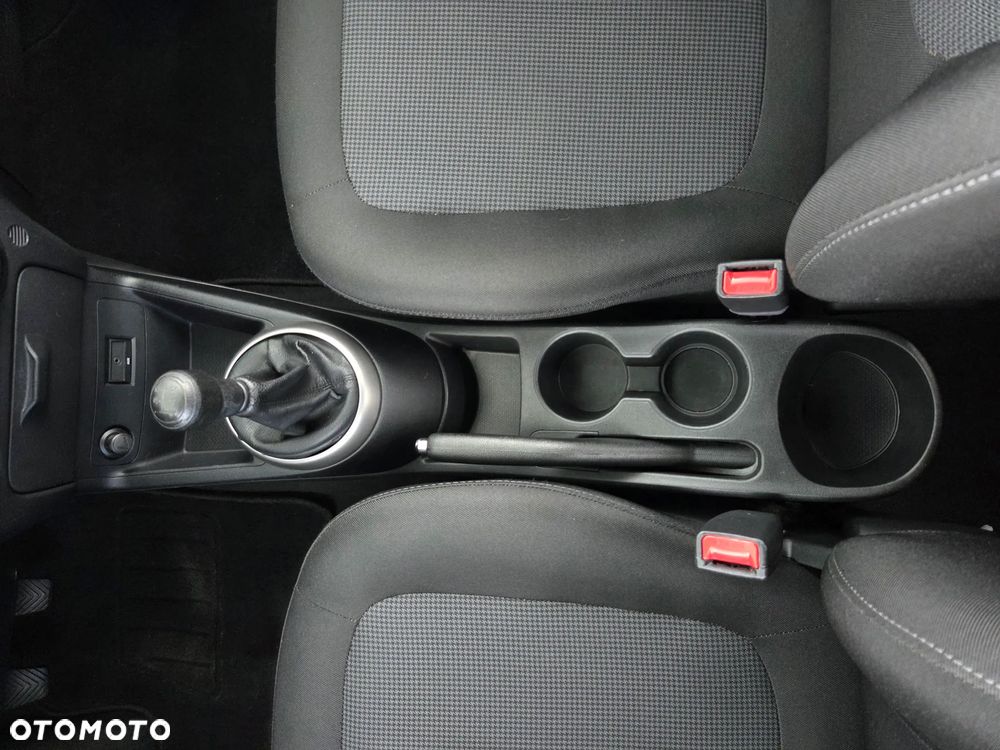 Hyundai i20 1.2 Fifa World Cup Edition - 22