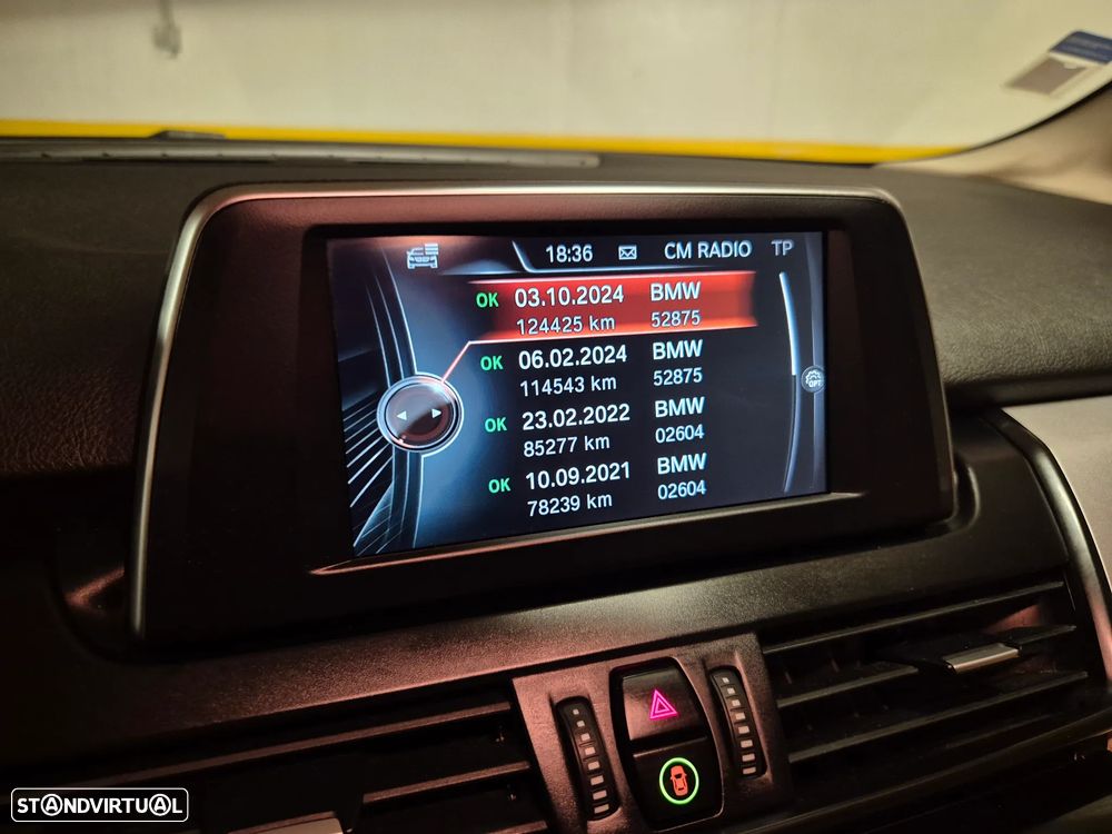 BMW 216 Active Tourer d Line Luxury Auto - 24