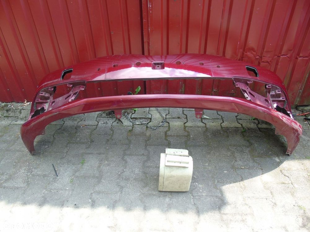 Toyota Auris II lift zderzak przedni 52111-02K40 - 2