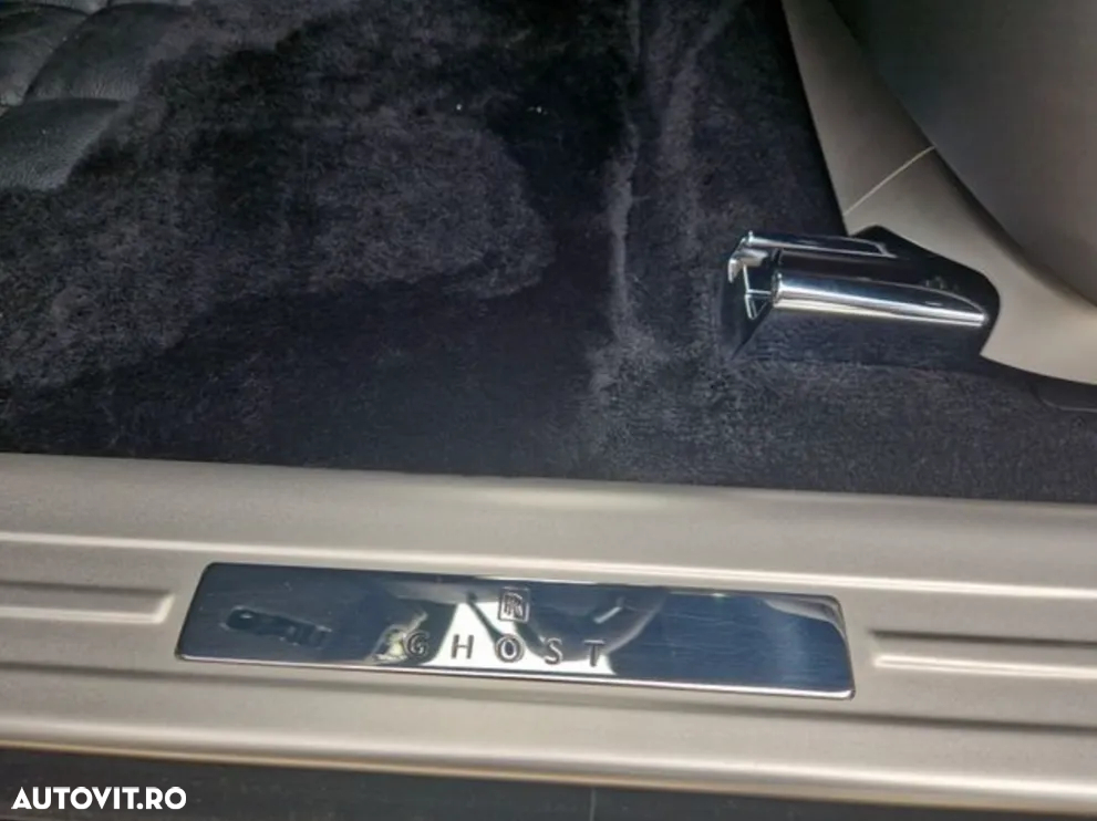 Rolls-Royce Ghost - 17