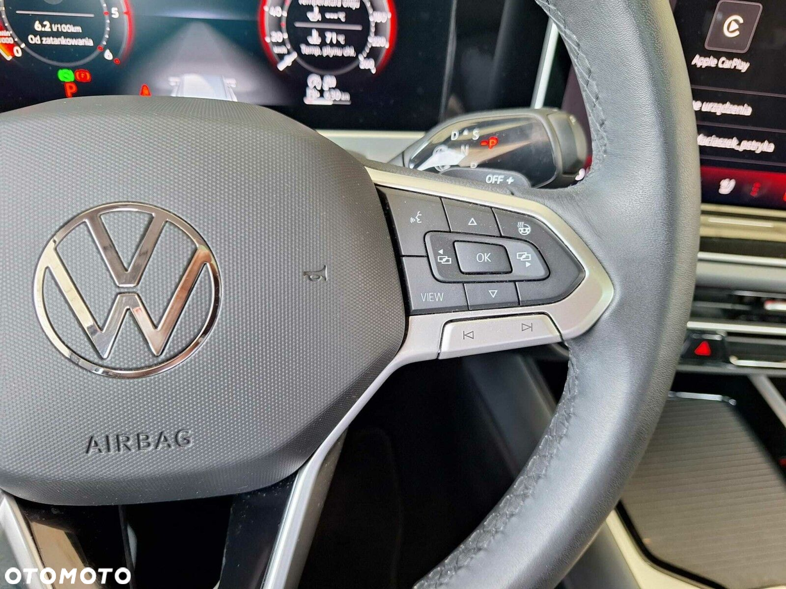 Volkswagen Passat 2.0 TDI SCR Elegance DSG - 14
