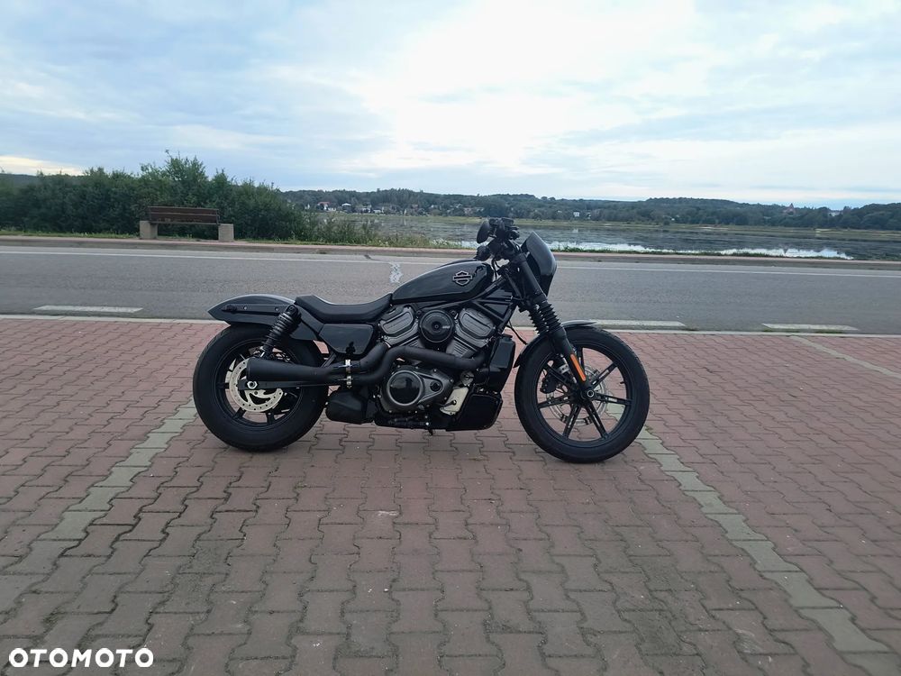 Harley-Davidson Sportster Nightster 975 - 1