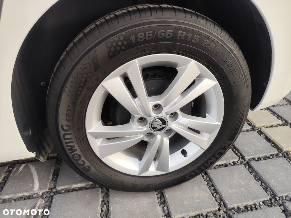 Skoda Fabia 1.0 TSI Active - 9