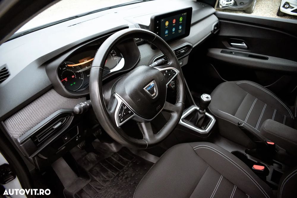 Dacia Logan TCe 90 MT6 Comfort - 22