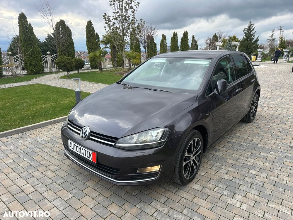 Volkswagen Golf 1.6 TDI BlueMotion Technology DSG Lounge - 17