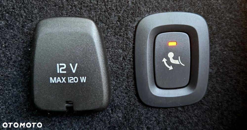 Volvo V60 Cross Country D4 AWD Geartronic Pro - 34