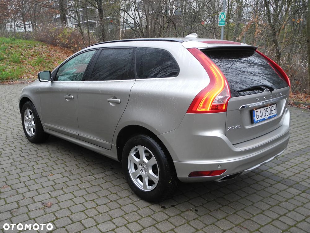 Volvo XC 60 - 3