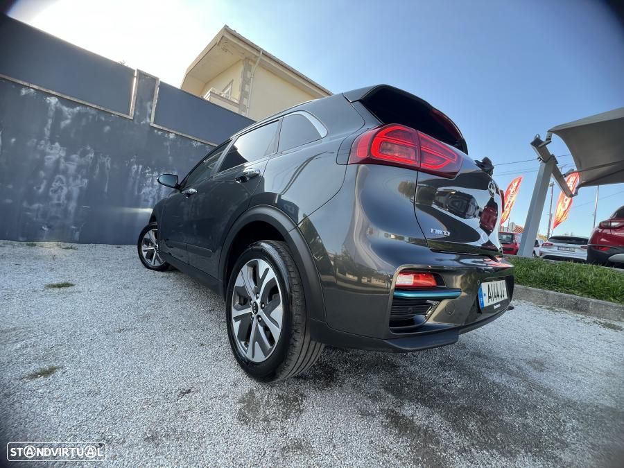 Kia e-Niro 64kWh - 13