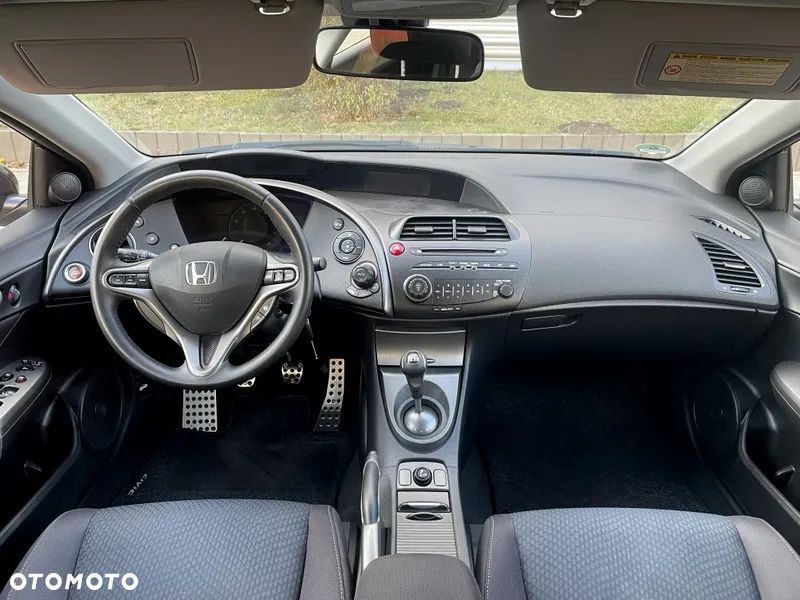 Honda Civic 1.8i-VTEC Sport - 32