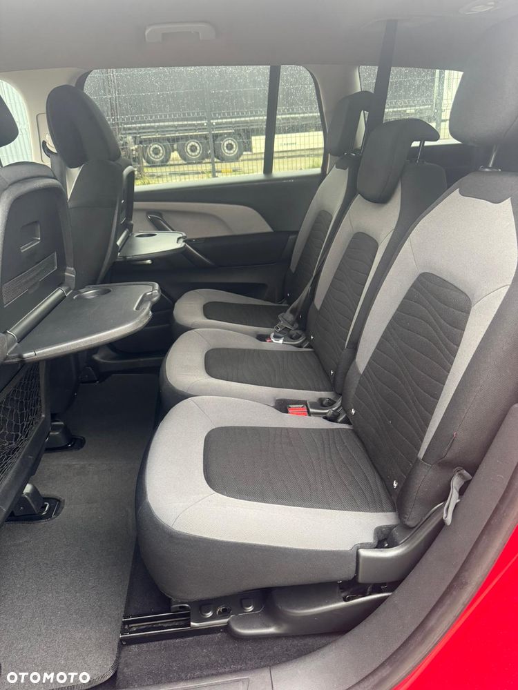 Citroën C4 Grand Picasso - 25