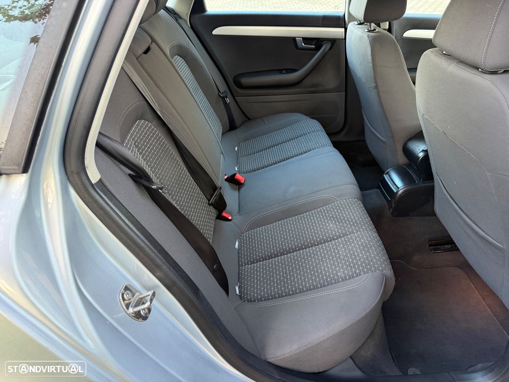 SEAT Exeo 2.0 TDI Reference - 14