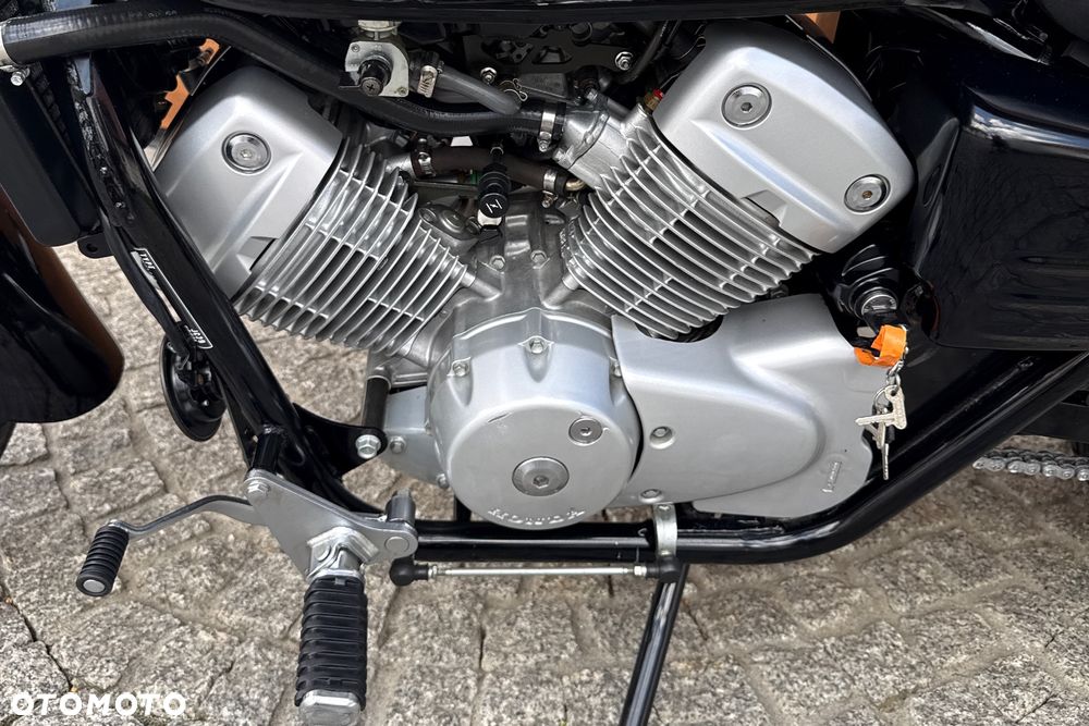 Honda Shadow - 21