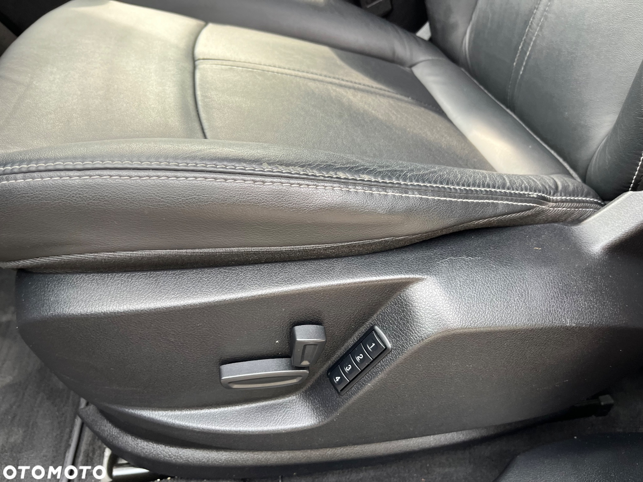 Ford S-Max 1.6 TDCi DPF Titanium - 17