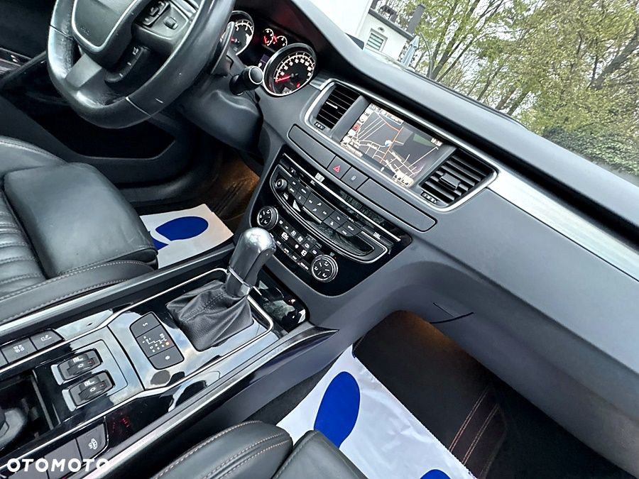 Peugeot 508 RXH BlueHDi 180 EAT6 Stop&Start - 32