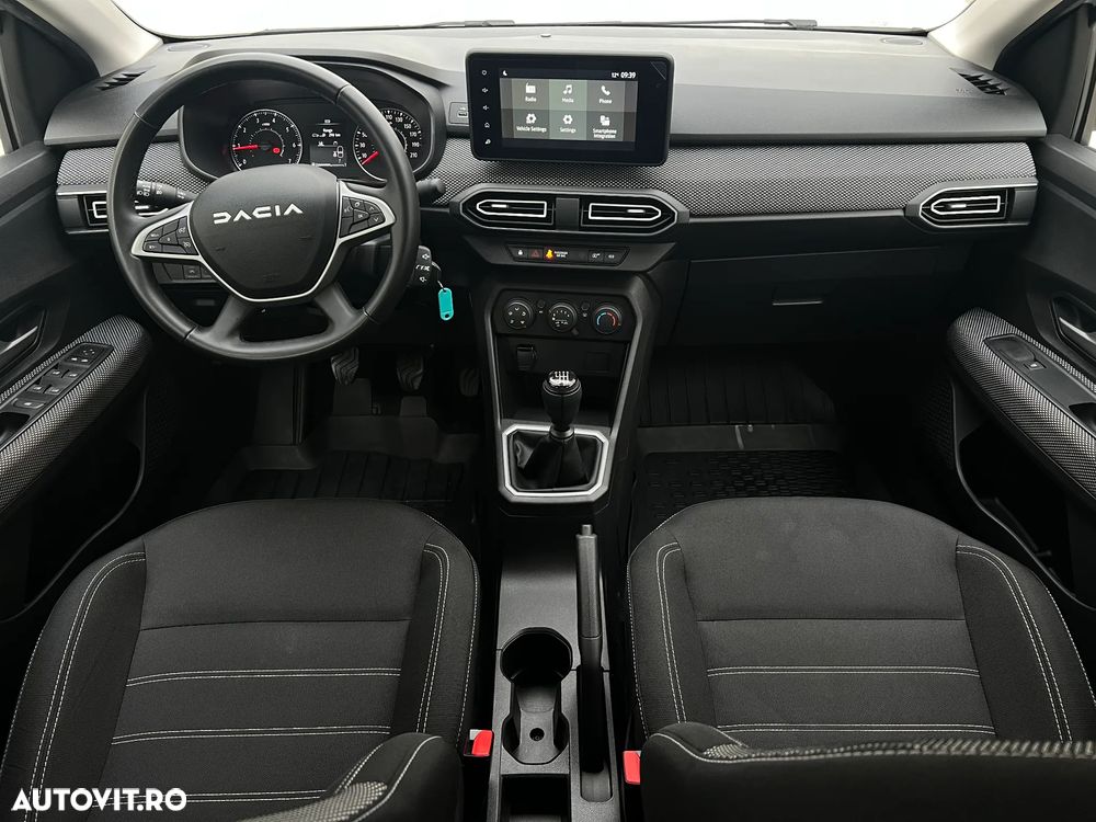 Dacia Logan TCe 90 MT6 Expression - 9