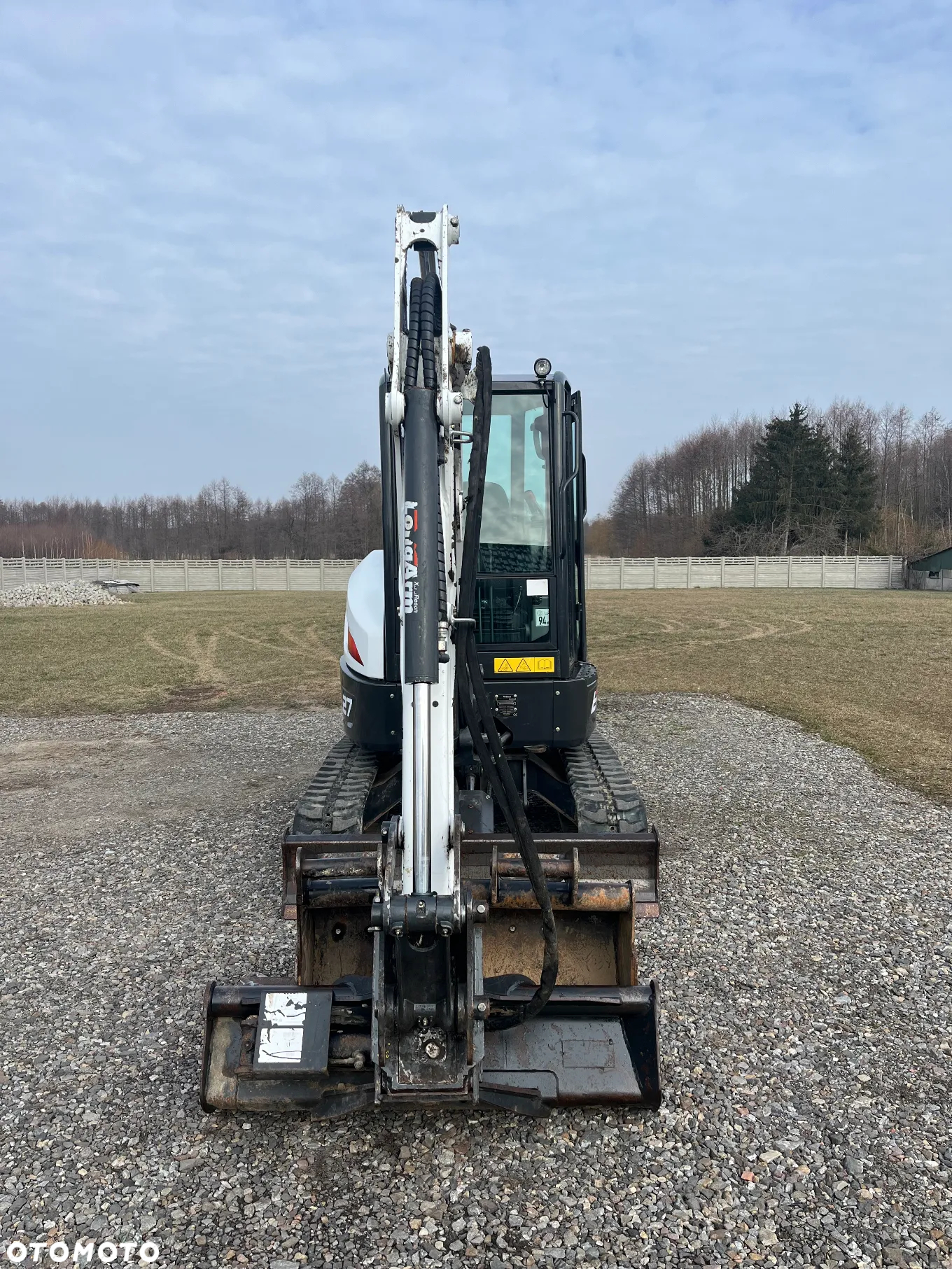 Bobcat E27 - 4