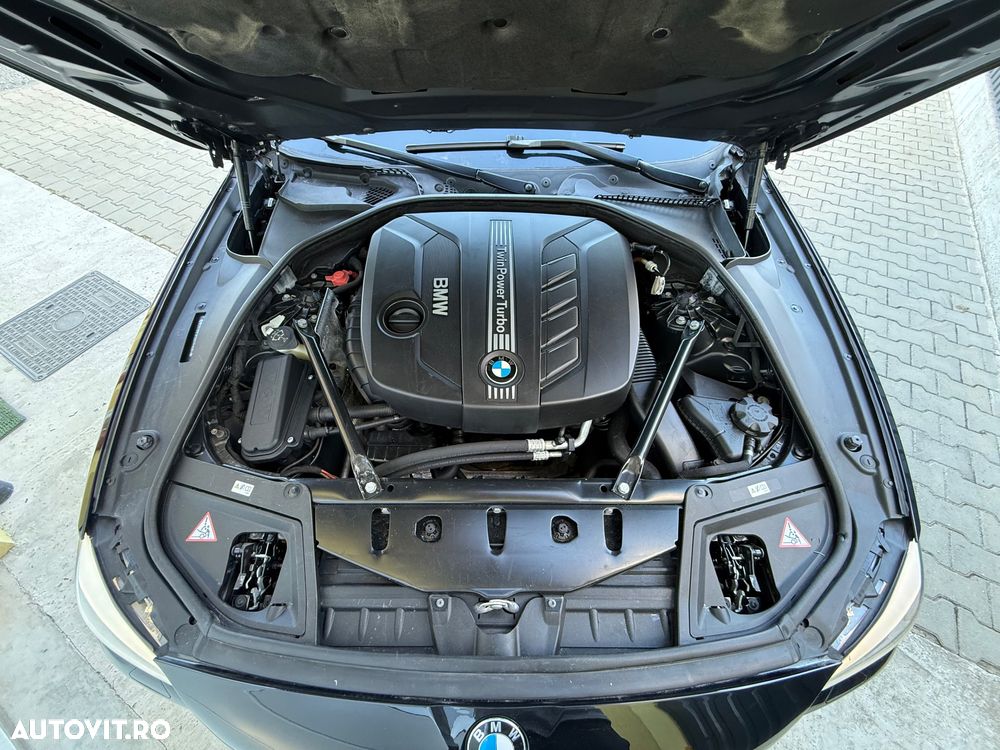 BMW Seria 5 525d xDrive Aut. - 27