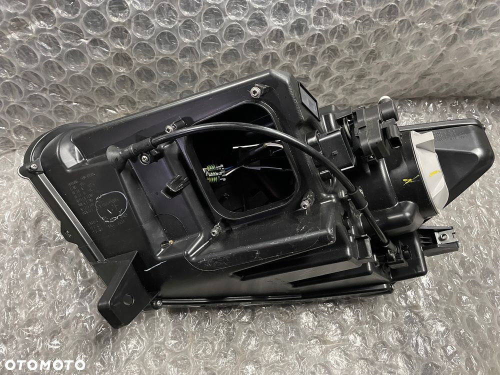 LAMPA PRAWA XENON LED FORD MUSTANG VI FR3B-13005-C FR3B-13005-B - 10