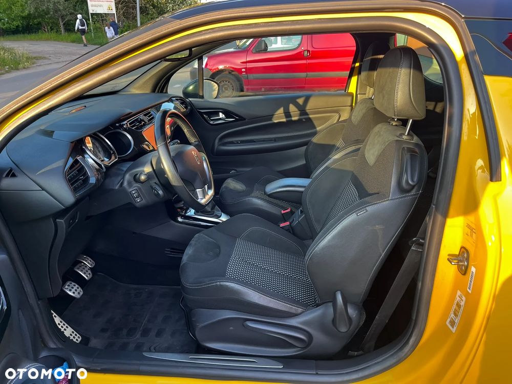 Citroën DS3 1.6 THP SportChic - 14