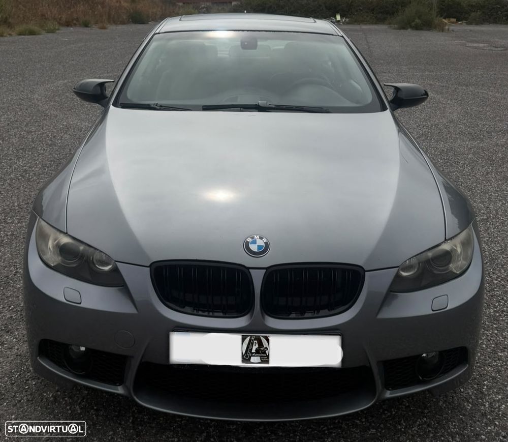 BMW 330 d - 1