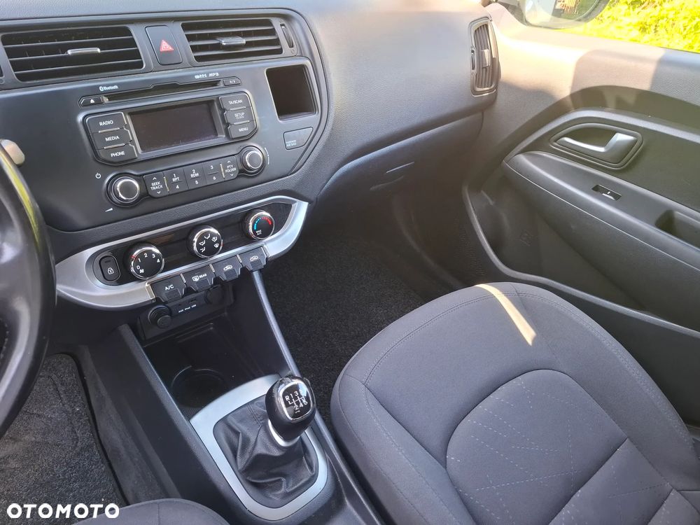 Kia Rio 1.1 crdi M (klm) - 12