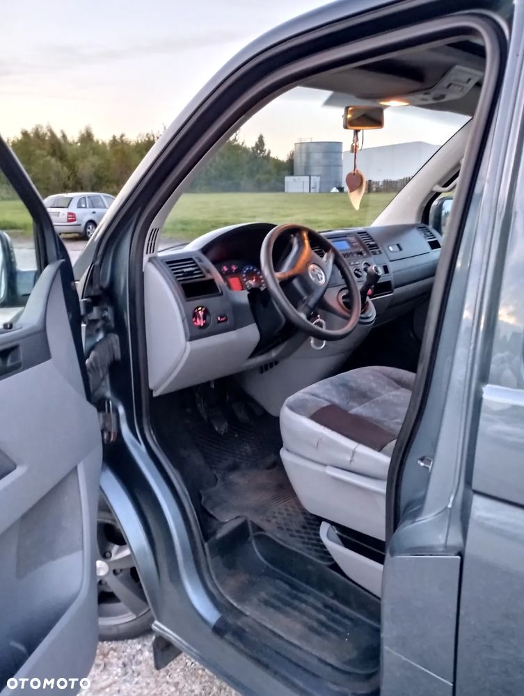 Volkswagen Transporter - 23