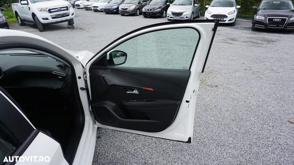 Peugeot 208 BlueHDi 100 GT - 9