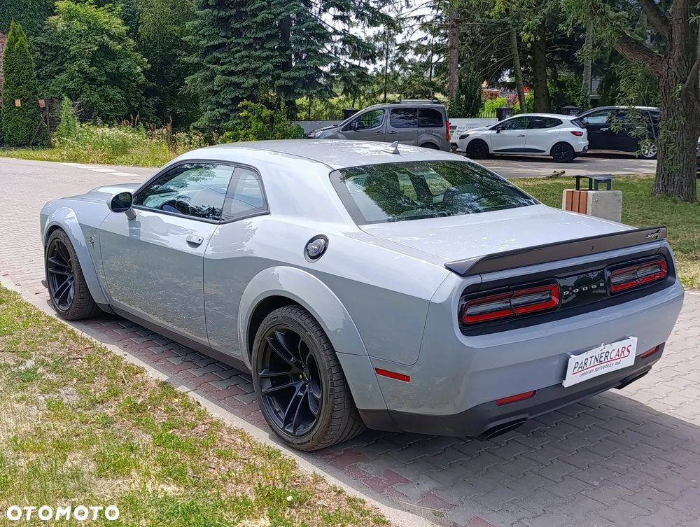 Dodge Challenger 6.2 Hellcat Widebody - 7