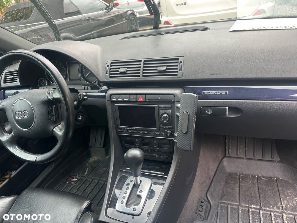 Audi S4 Avant tiptronic - 24