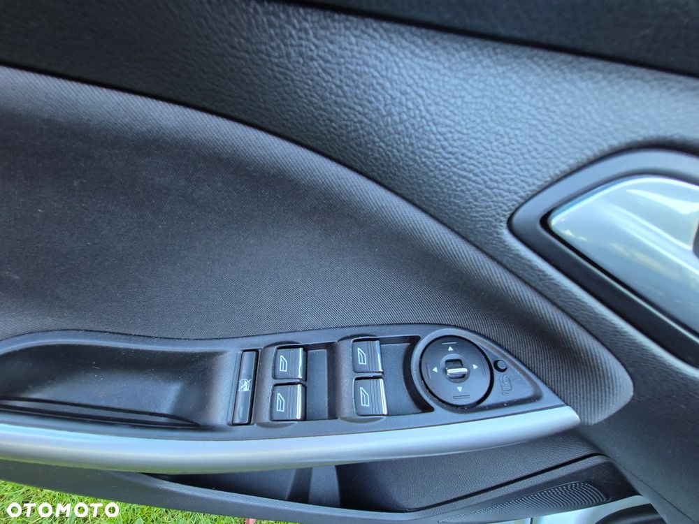 Ford Focus - 19