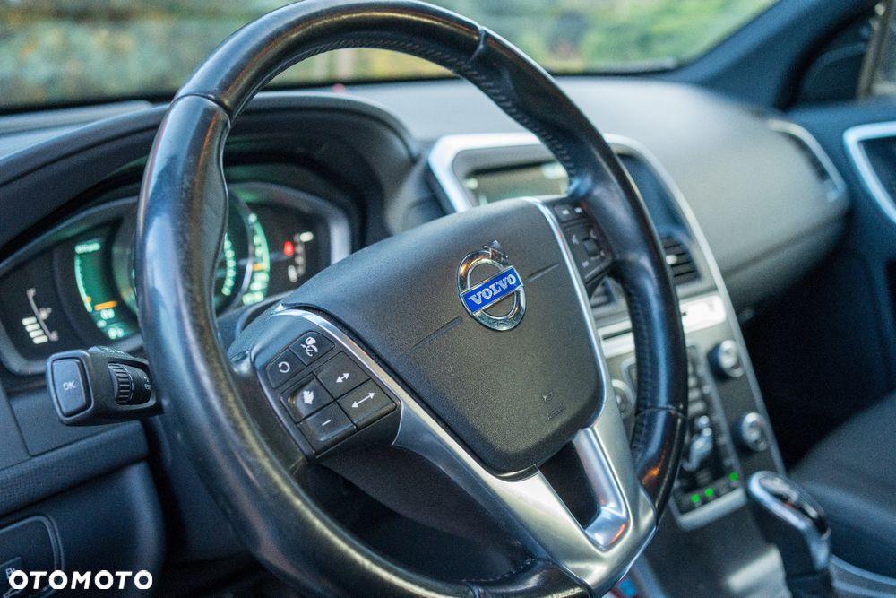 Volvo XC 60 D4 Geartronic Summum - 13
