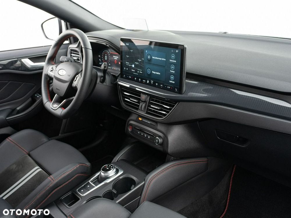 Ford Focus - 27