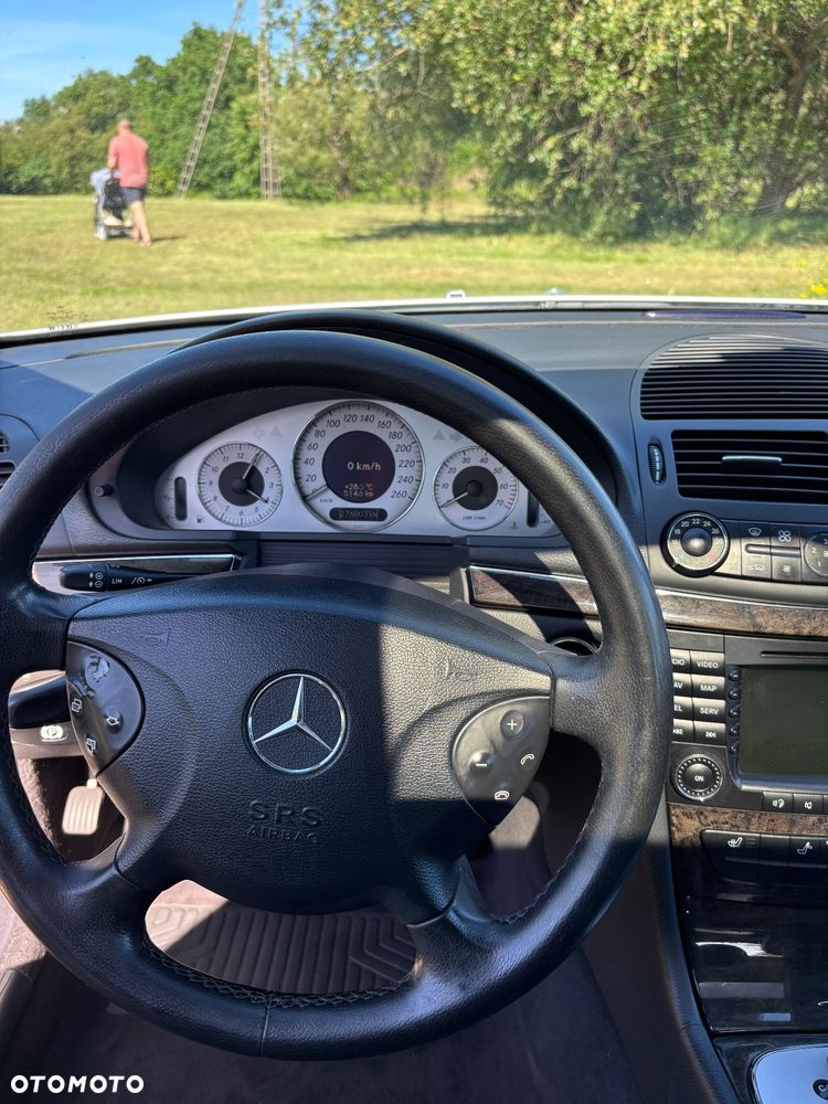 Mercedes-Benz Klasa E - 11