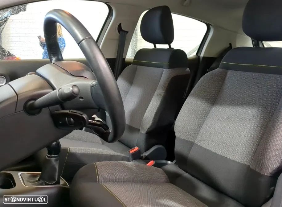 Citroën C3 1.2 PureTech Shine - 9