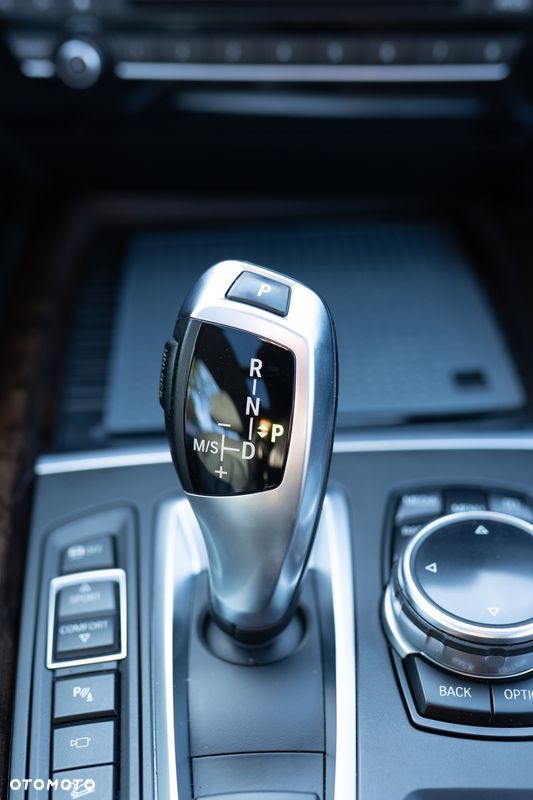 BMW X5 3.5i xDrive - 25