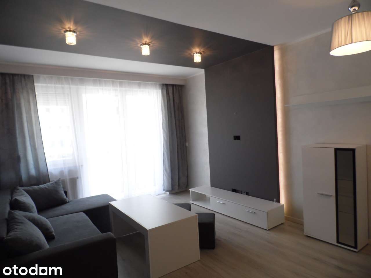 2 pok. z osobną kuchnią i balkonem. Osiedle Di Trevi. Tarnogaj.